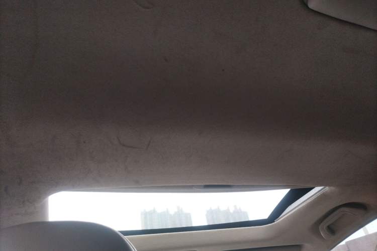 Used BYD M6 2013 2.4L Manual Luxury Model