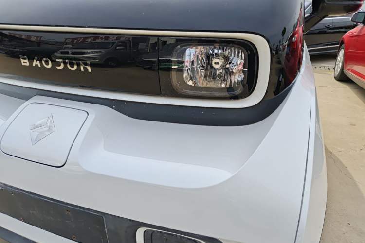 Used Baojun E300 2020 Star Travel Edition Left Front Headlight