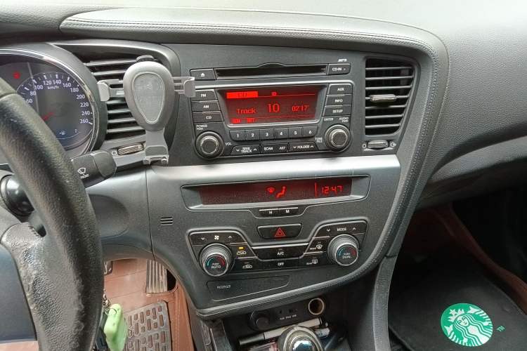 Used Kia K5 2011 2.0L Automatic GLS
