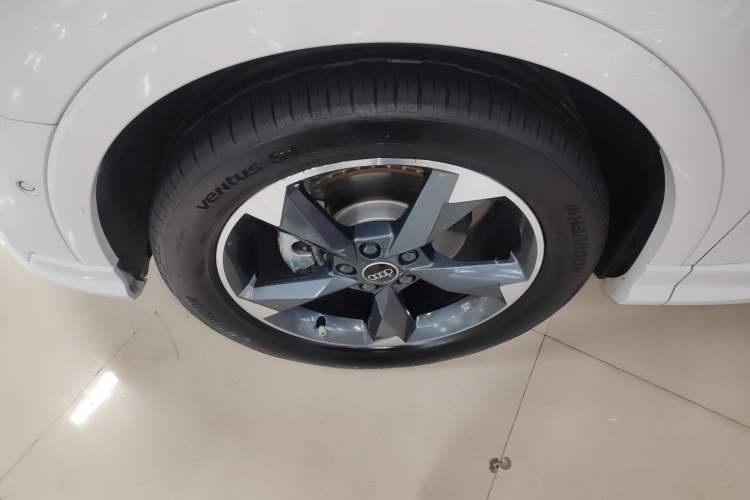 Used Audi Q3 2024 35 TFSI Fashion Dynamic Edition
