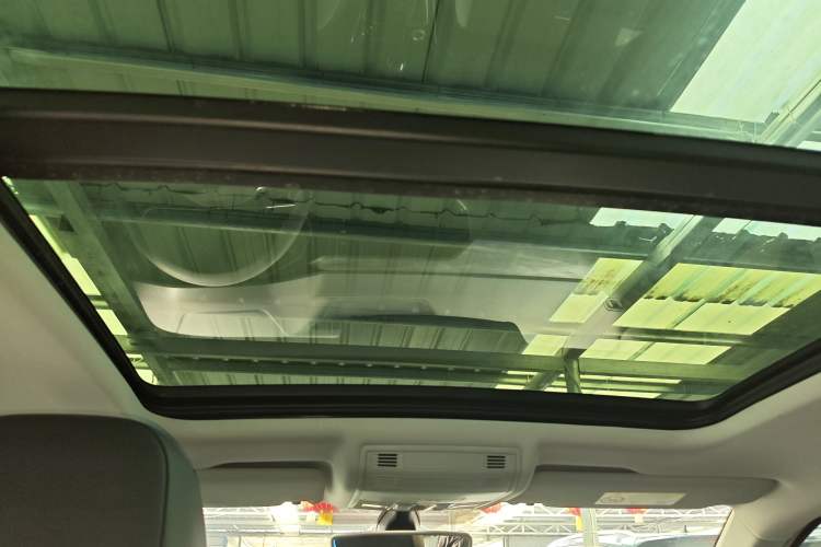 Used Volkswagen Tacqua 2020 280TSI DSG R-Line
