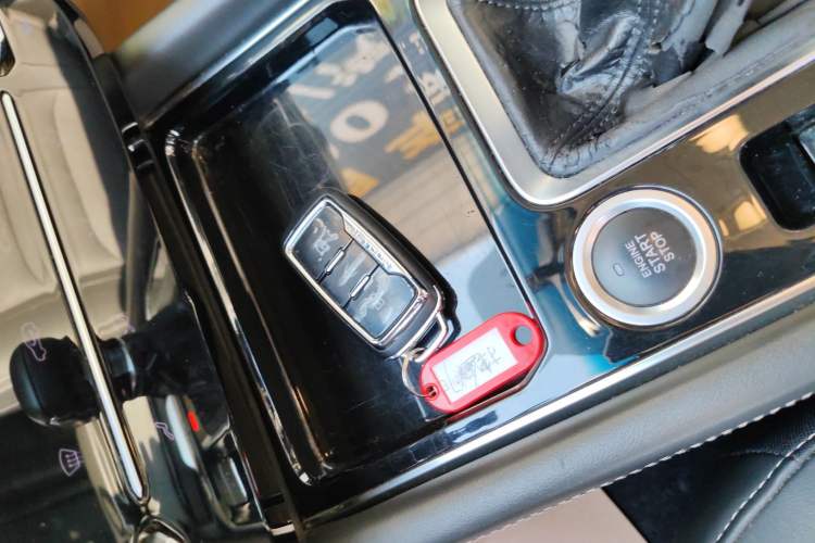 Used JETOUR X90 2019 1.5T Manual Enjoyment Model 6 Seats China V Emission Standard
