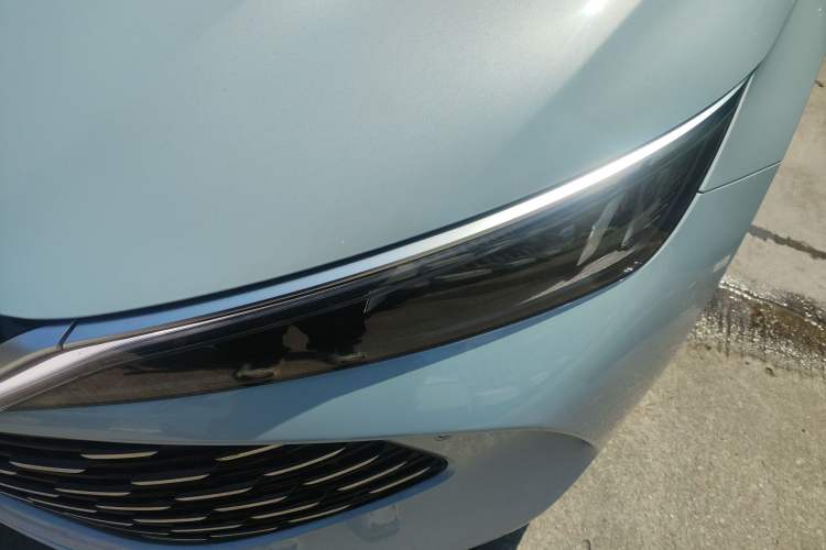 Used BYD Qin L 2025 DM-i Smart Drive 80KM Leading Model