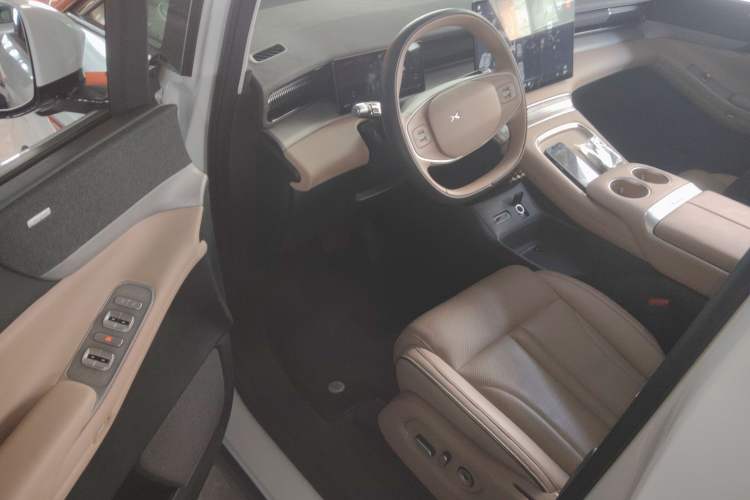 Used XPeng X9 2024 640 All-Wheel Drive High-Performance Max