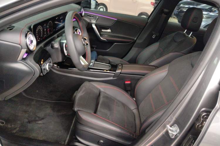 Used Mercedes-Benz A-Class 2025 A 200 L Fashion Model
