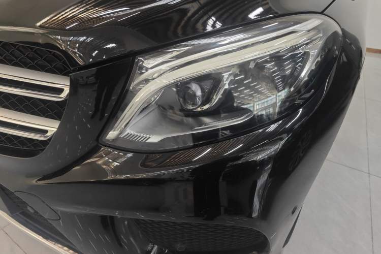 Used Mercedes-Benz GLE 2018 GLE 320 4MATIC Dynamic Edition Collector's Edition
