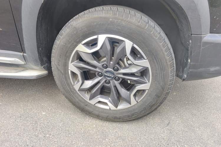 Used Haval DARGO 2021 2.0T DCT 4x4 Chinese Rural Dog Edition Right Front Wheel Hub