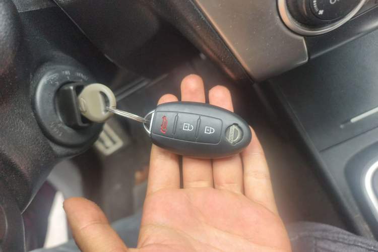 Used Nissan Tiida 2008 1.6L Automatic Smart Version