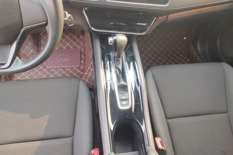 Used Honda Vezel 2019 220 TURBO CVT Elite Version China V Emission Standard