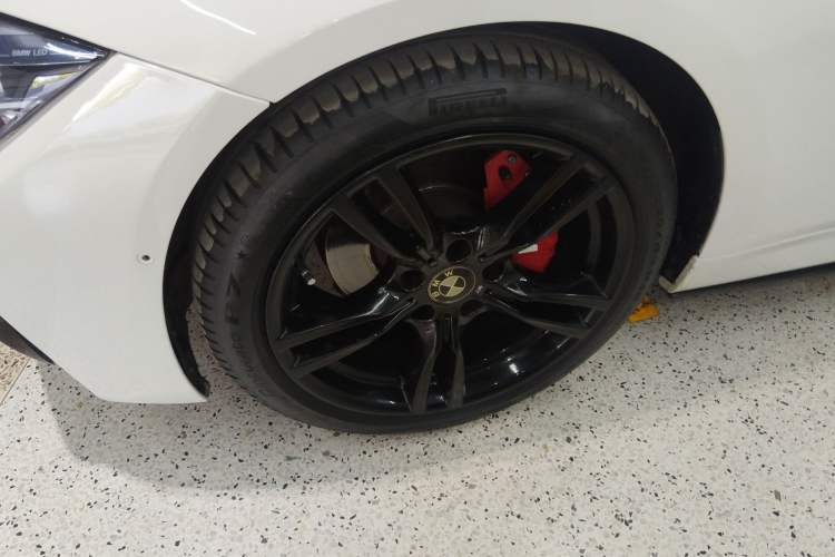 Used BMW 3 Series 2019 320Li M Sport Night Edition Left Front Wheel Hub