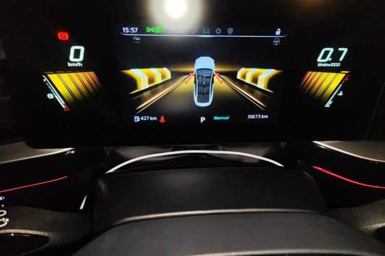 Used MG 5 Scorpio 2022 1.5T Trophy Sport Luxurious Edition
