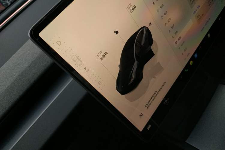 Used Tesla Model 3 2023 Rear-Wheel-Drive Version
