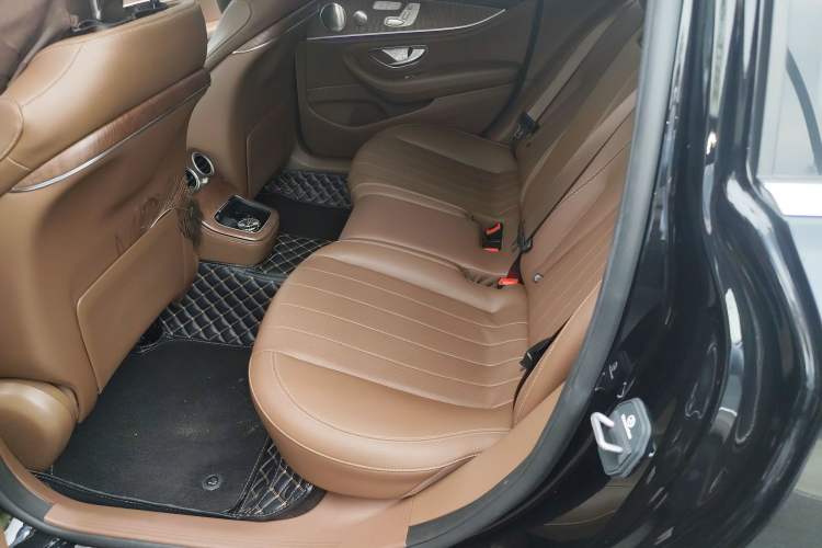 Used Mercedes-Benz E-Class 2023 E 300 L Luxury Model
