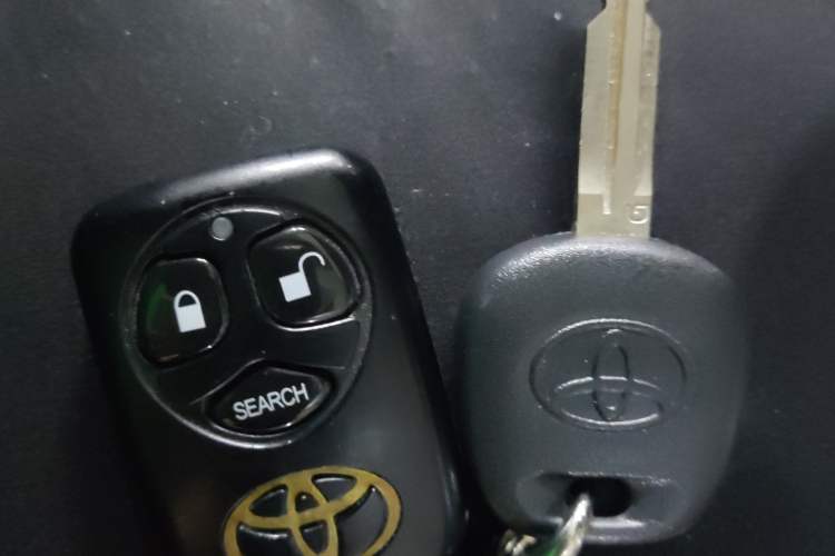 Used Toyota Corolla EX 2013 1.6L Manual Excellence Edition