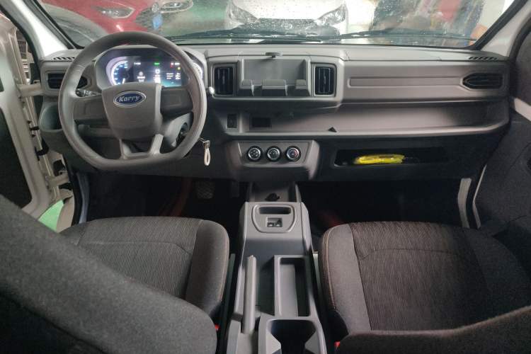 Used Karry Jiangtun E5 2024 268 km Range Open-Window 6-Seater Version
