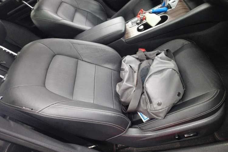 Used Nissan Teana 2021 2.0L XL Comfort Edition Right Front Seat