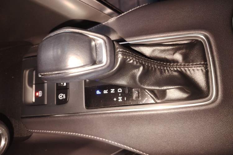 Used Toyota Venza 2023 2.0L CVT Two-Wheel Drive Luxury Edition