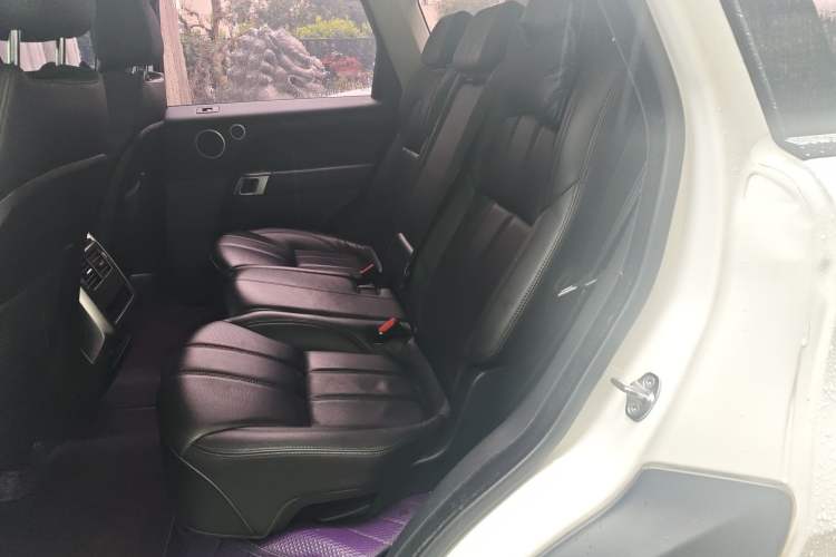 Used Land Rover Range Sport 2016 3.0 SDV6 HSE Left Rear Seat