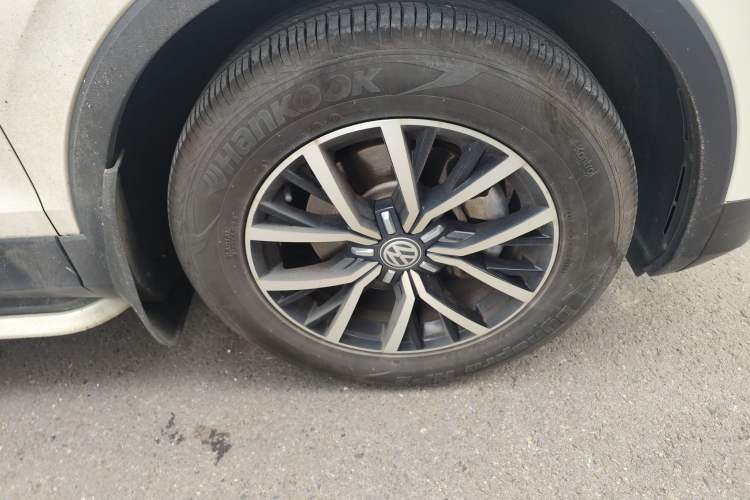 Used Volkswagen Tiguan L 2018 330TSI Automatic Two-Wheel Drive Luxury Edition