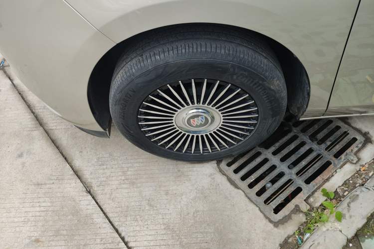 Used Buick GL8 2018 ES 28T Comfort Model China VI Standard