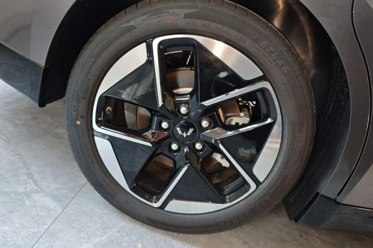 Used Wuling Xingguang 2024 Co-Creation Edition 150 Advanced Model