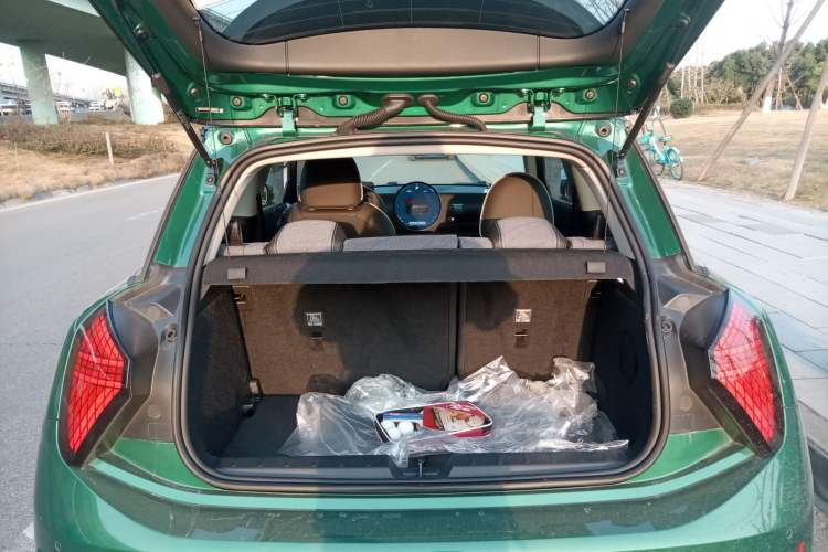 Used MINI Electric MINI COOPER 2024 452km COOPER SE Artist
