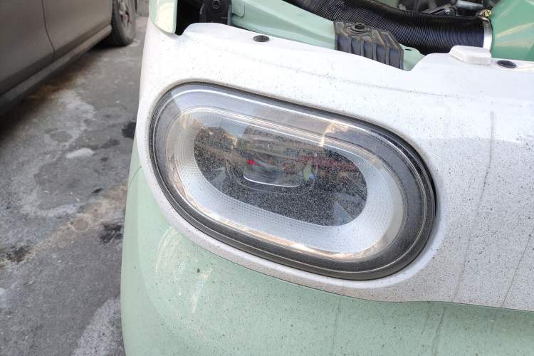 Used Wuling Hongguang MINIEV 2024 3rd Generation 215km Youth Edition Right Front Headlight