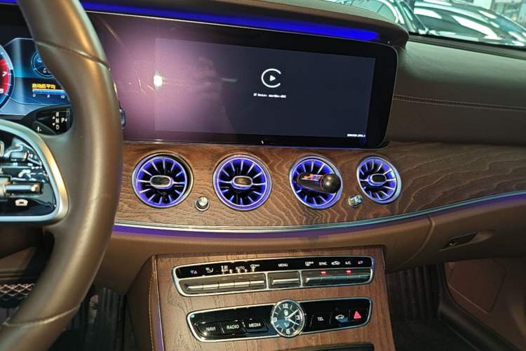 Used Mercedes-Benz E-Class 2020 E 300 L Luxury Model
