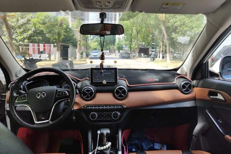Used BAIC Senova X35 2016 1.5L Automatic Luxury Edition
