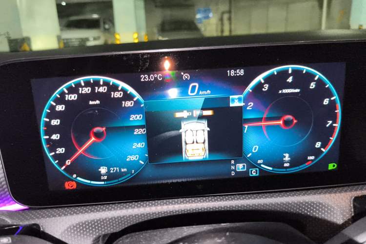 Used Mercedes-Benz A-Class 2022 Restyled A 200 L Sport Sedan Fashion Version
