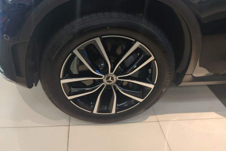 Used Mercedes-Benz GLC 2021 GLC 260 L 4MATIC Luxury Model
