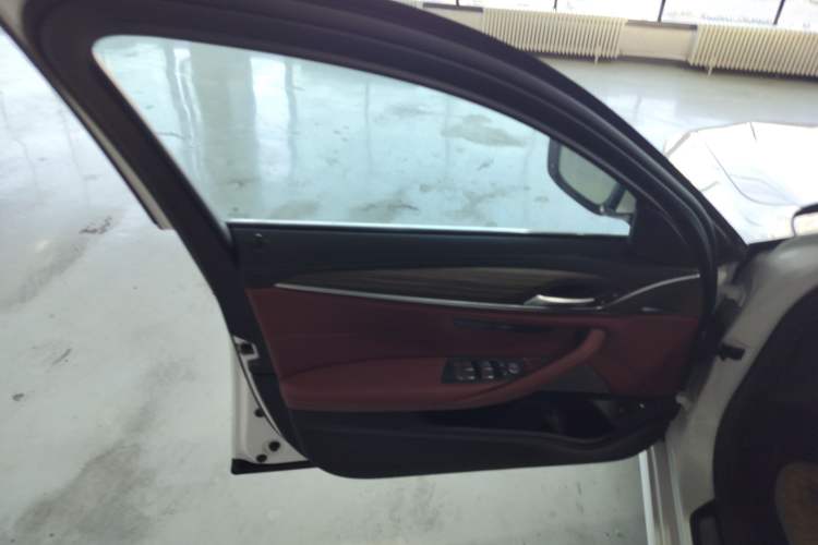 Used BMW 5 Series New Energy 2022 Updated Version 535Le Luxury Package