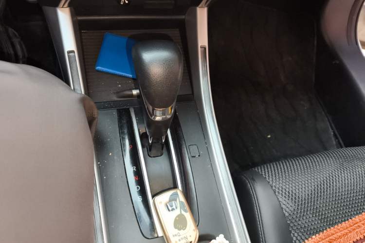 Used Honda Jade 2014 1.8L Automatic Comfort Elite Version 5 Seats