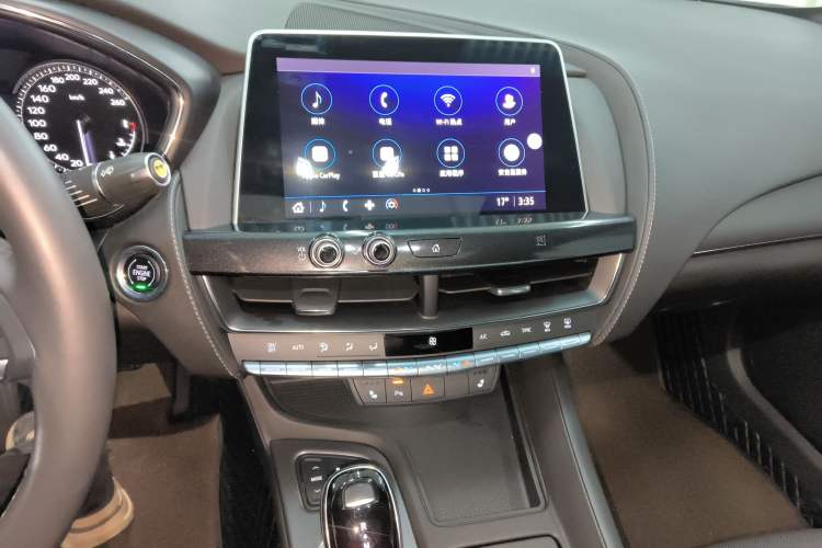 Used Cadillac CT5 2021 Revised 28T Luxury Version Audio And AC Panel