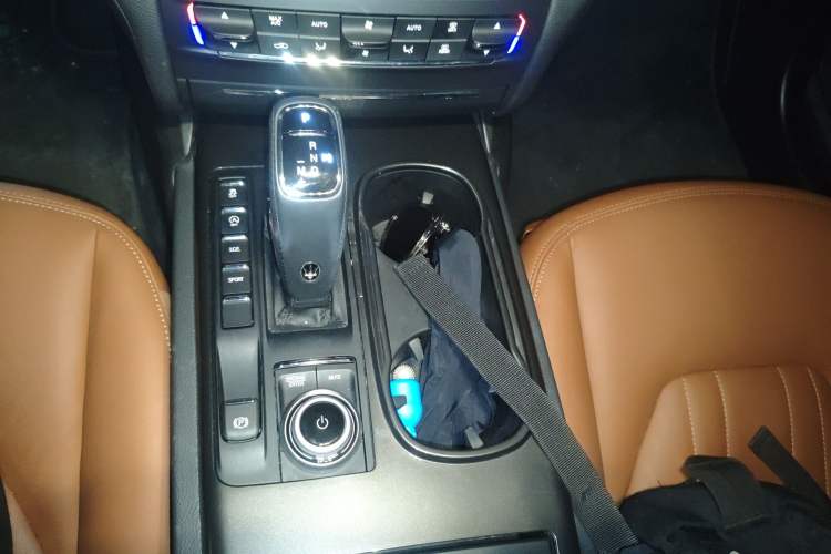 Used Maserati Ghibli 2022 2.0T GT Sharp Edition
