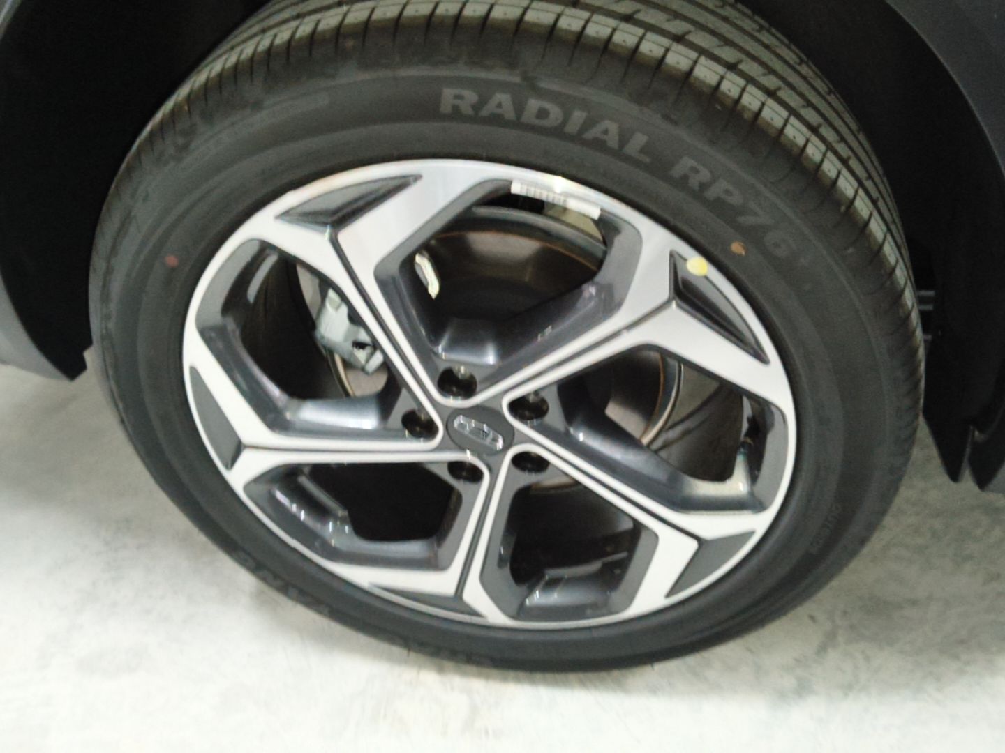 Geely Auto Monjaro L 2026 Model 2.0TD DCT Changfeng Yue Shan Edition — снимка 11