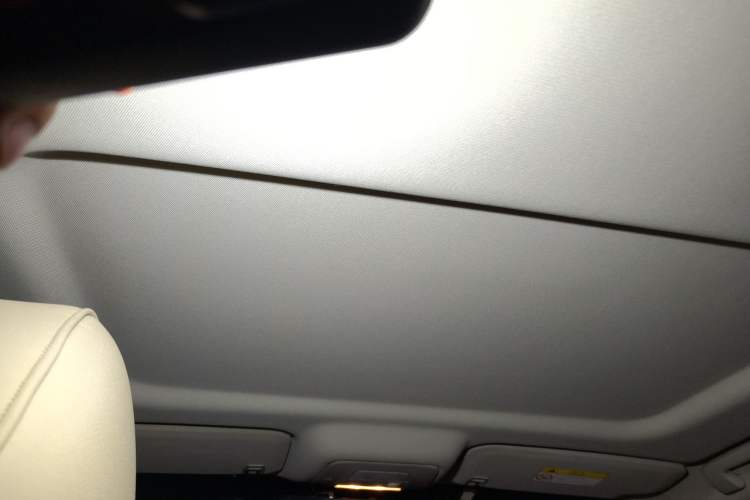 Used Buick GL8 2021 Land Cruiser Executive Class 652T Comfort Model Headliner