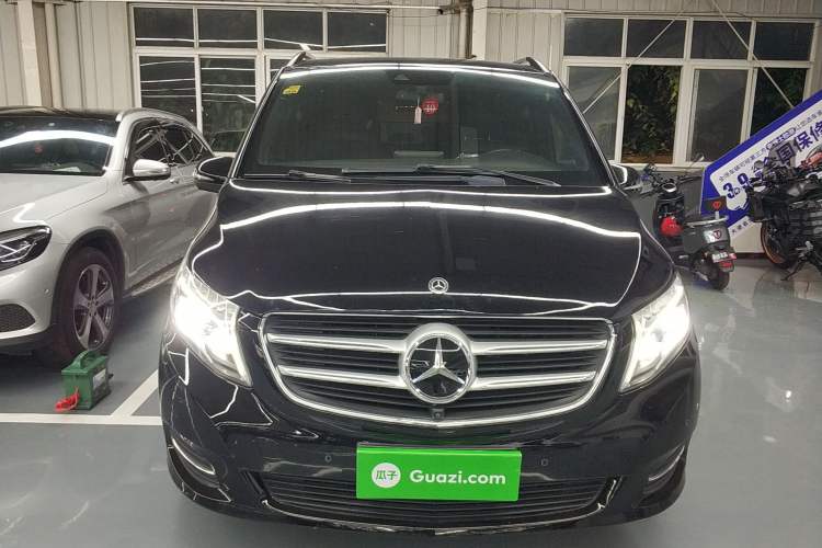 Used Mercedes-Benz V-Class 2018 V 260 L Prestige Extended Version China VI
