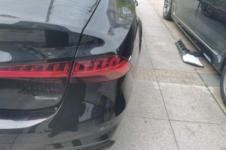 Used Audi A7L 2023 45 TFSI quattro S-line Black Warrior Edition Exterior 3