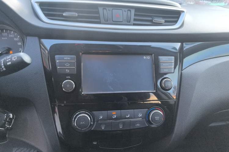 Used Nissan Qashqai 2017 2.0L CVT Elite Edition China VI Standard
