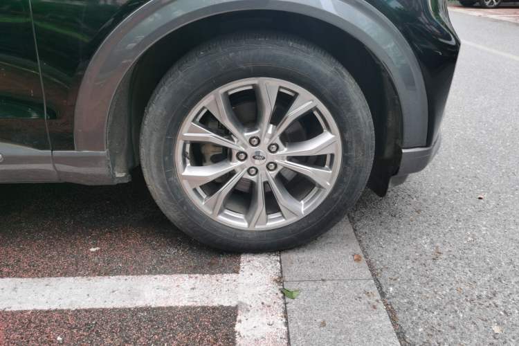 Used Ford Explorer 2020 EcoBoost 285 Rear-Drive Trend Edition 6 Seats