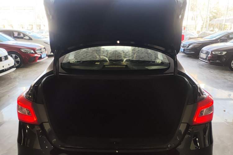 Used Nissan Sylphy 2019 1.6XV CVT Smart Connect Luxury Edition China VI Standard