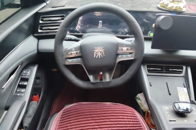 Used BYD Qin L 2024 DM-i 80KM Leading Model
