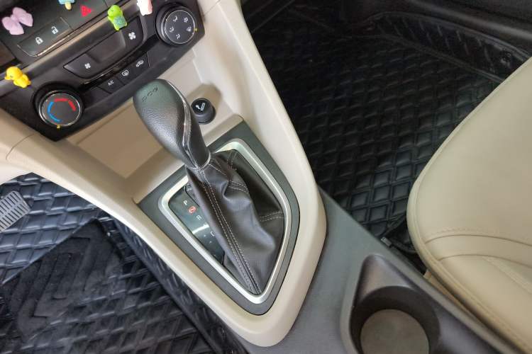 Used Buick Excelle GX 2018 15T Dual-Clutch Elite Model