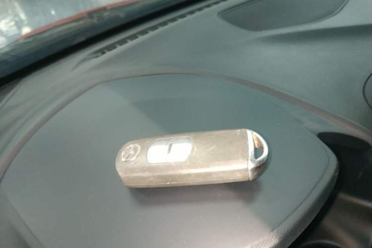 Used Mazda CX-4 2018 2.0L Automatic Two-Wheel Drive Blue Sky Dynamic Version China VI Standard