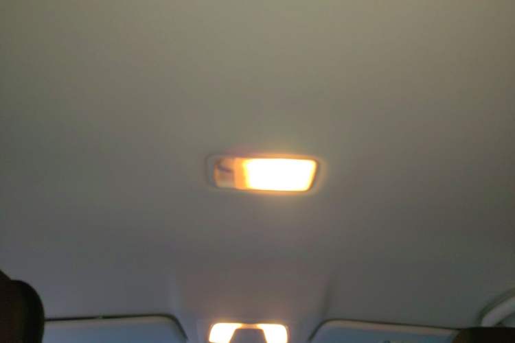 Used Venucia D60 2021 1.6L Entry Manual Comfort Edition Headliner