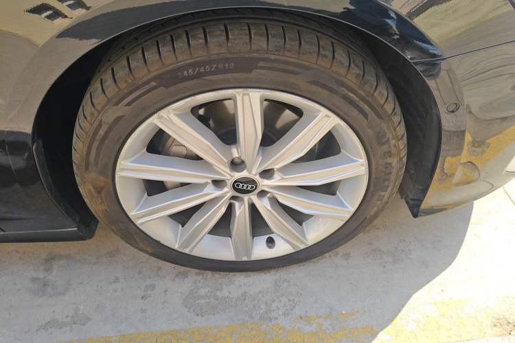 Used Audi A6L 2023 Revised 45 TFSI Prestige Dynamic Edition
