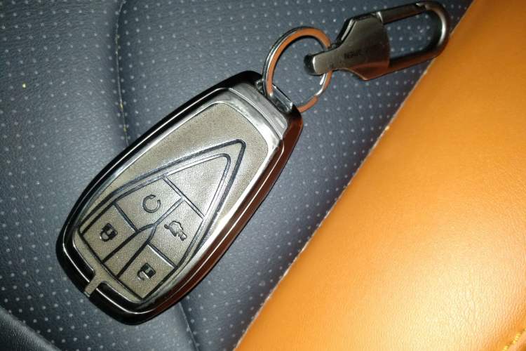 Used Changan UNI-V 2024 1.5T Prestige Sport Edition