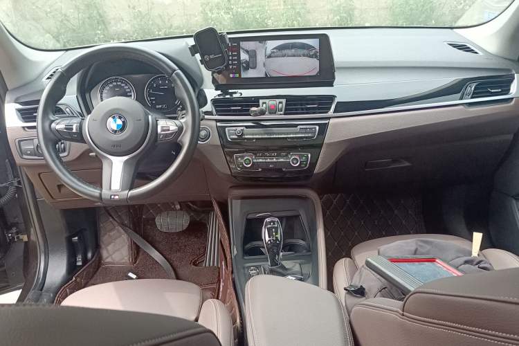 Used BMW X1 2021 Restyled sDrive25Li Leading Edition Center Console