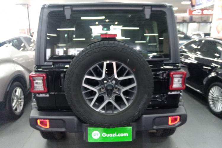 Used Jeep Wrangler 2024 2.0T Sahara Four-Door Edition